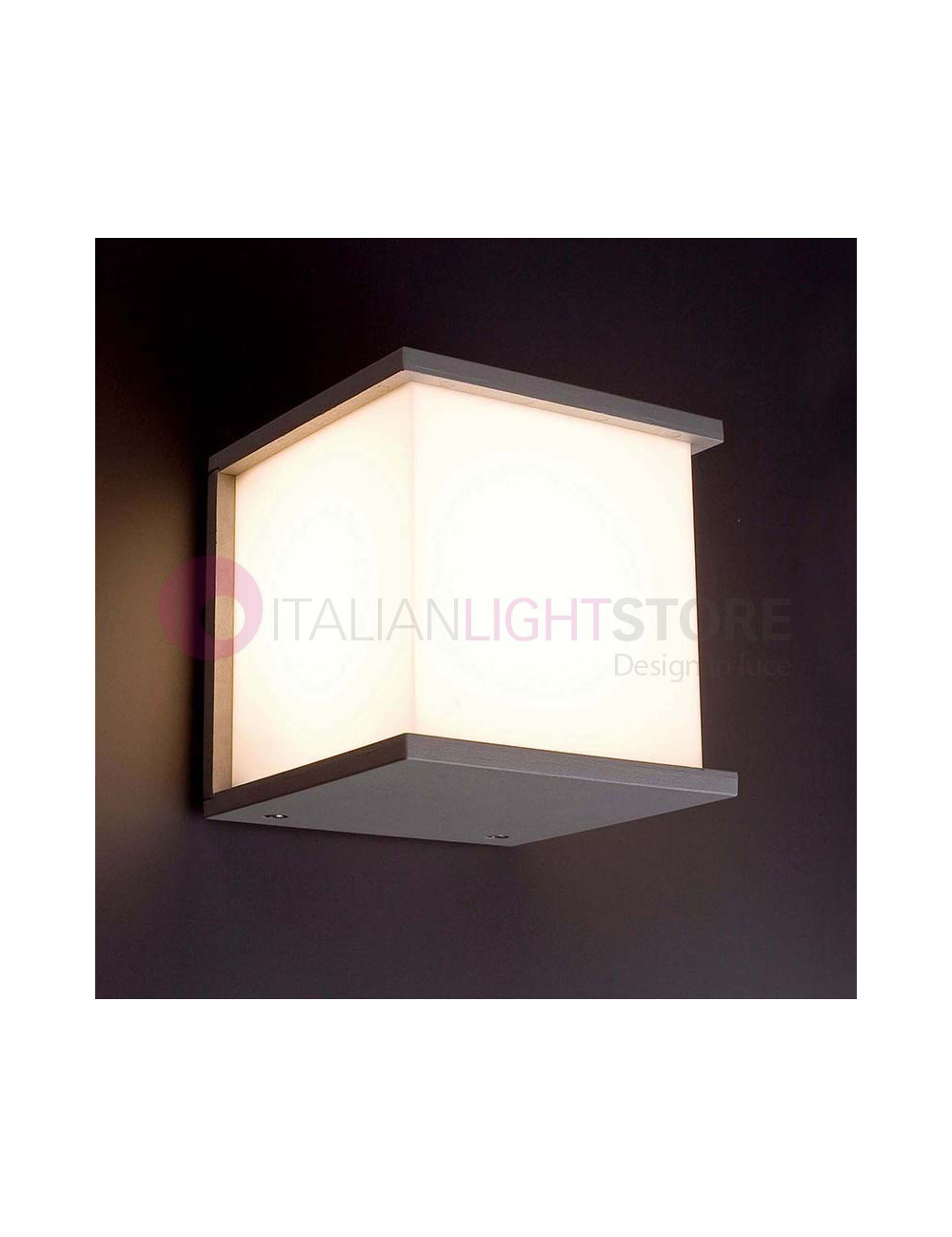 KUBICK Wall Lamp Square Outdoor Modern Design IP44 | Lighthouse