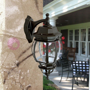 BOSTON GRANDE Wall Lantern para clásicos tradicionales al aire libre