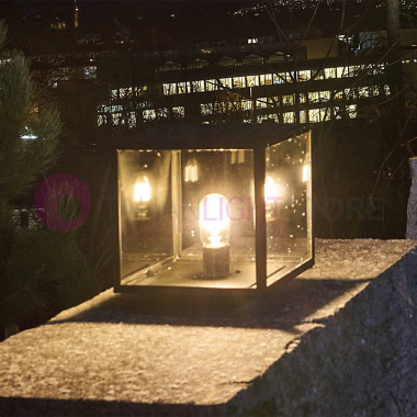 LOFOTEN-Licht, das durch ein Tor der Modernen für den Außenbereich Norlys 1941