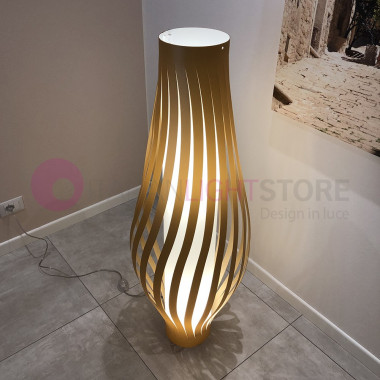 DAMA Elegante lámpara de pie Gold Diseño moderno